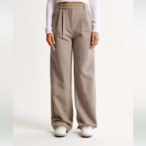 Abercrombie & Fitch Tailored Pants